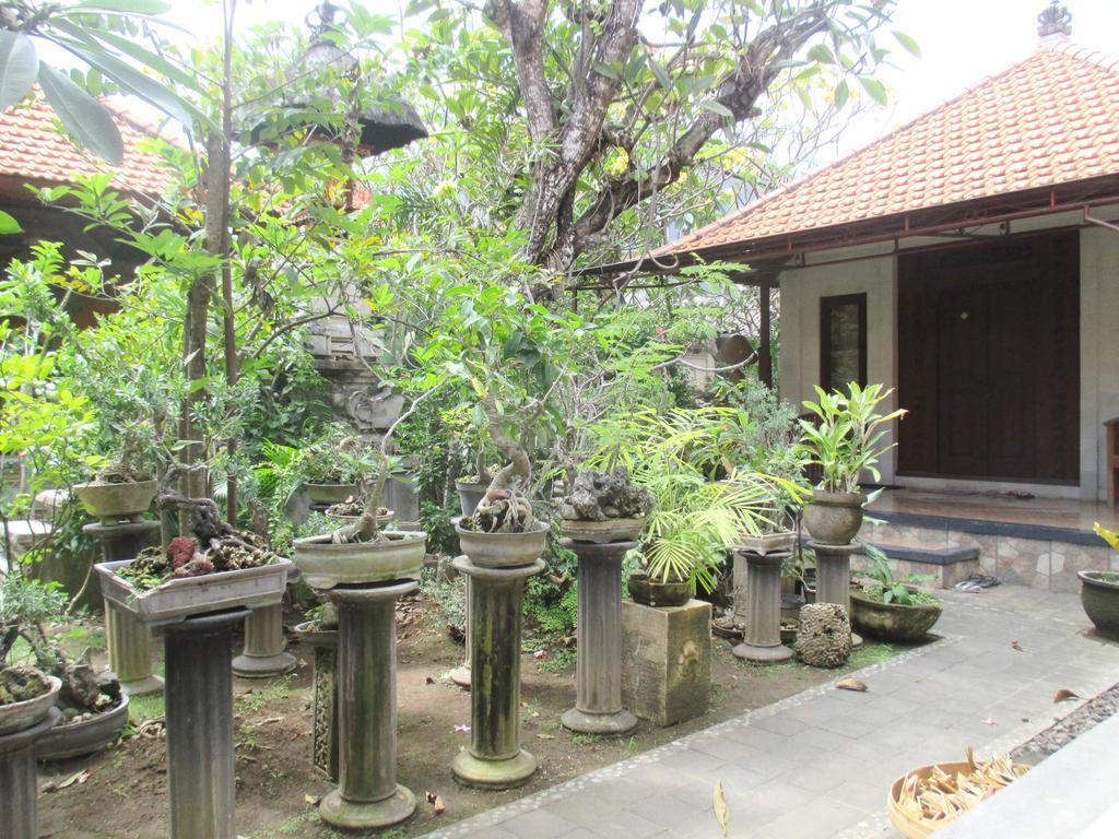 Mona Homestay Санур Экстерьер фото