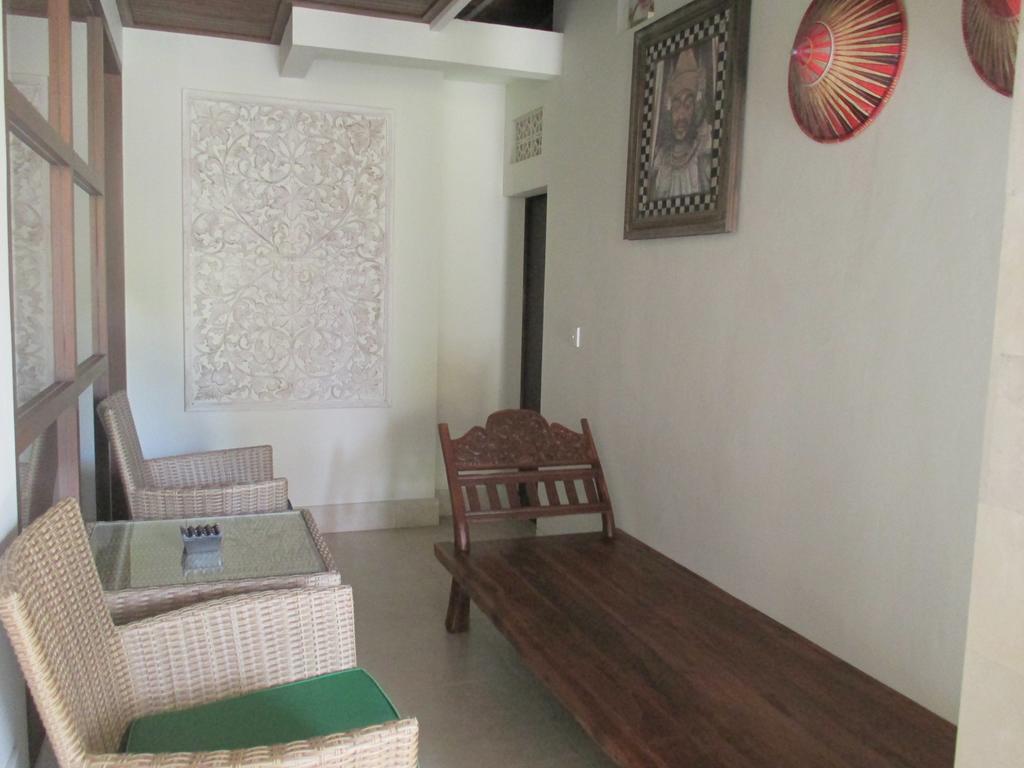 Mona Homestay Санур Экстерьер фото