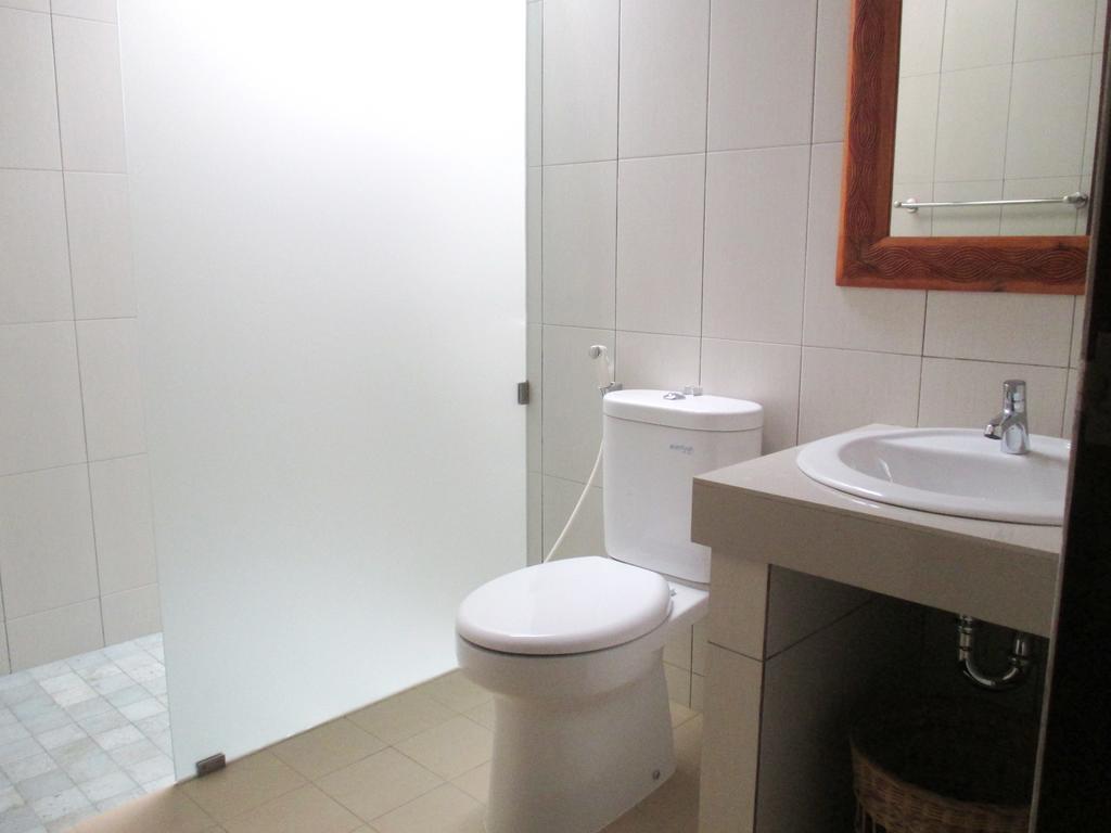Mona Homestay Санур Экстерьер фото
